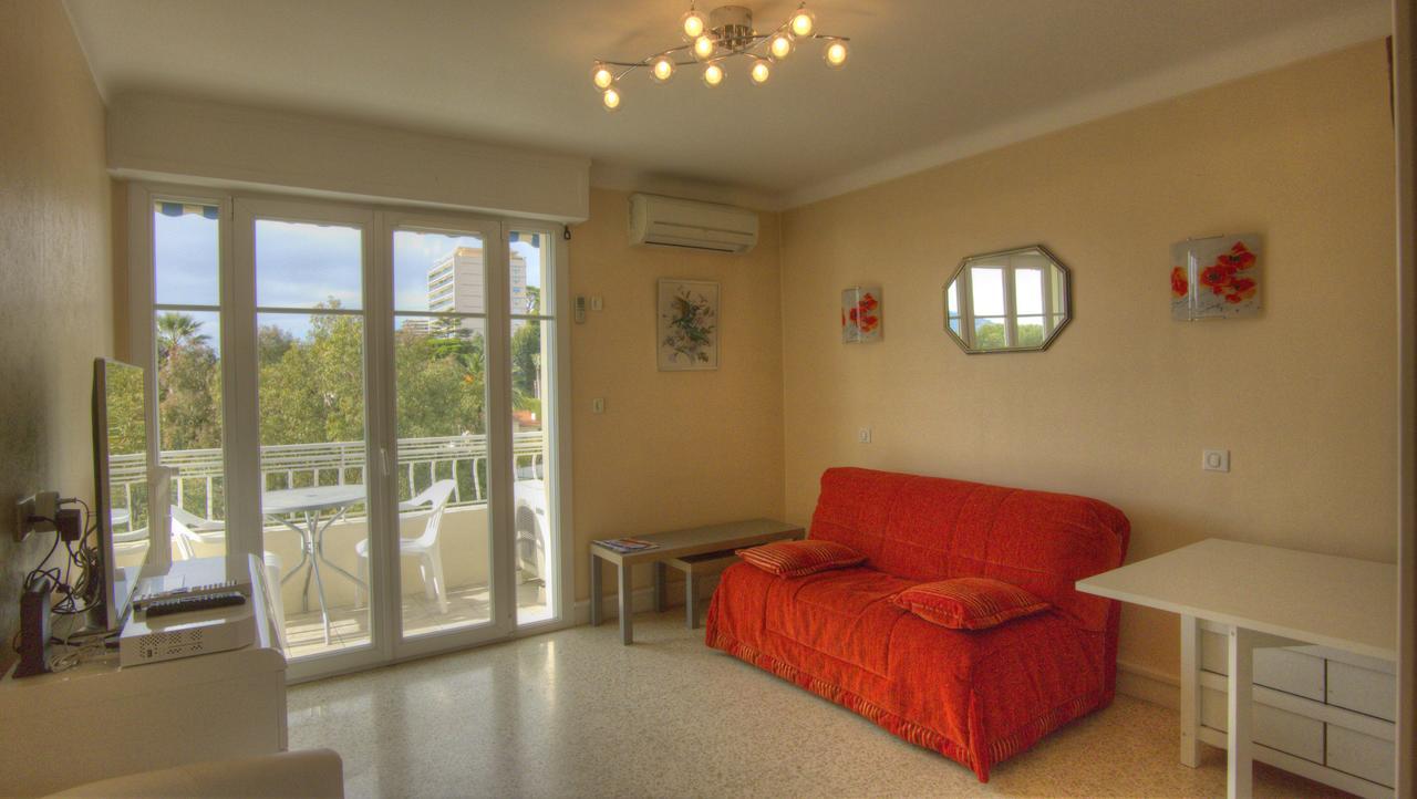 Studio 3 Etoiles Vue Mer 150M Plages Parking Clim Wifi คานส์ ภายนอก รูปภาพ